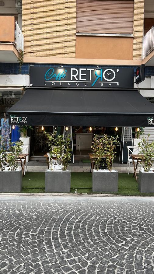 B&B Caffe Retro' 奇斯泰尔纳迪拉蒂纳 外观 照片